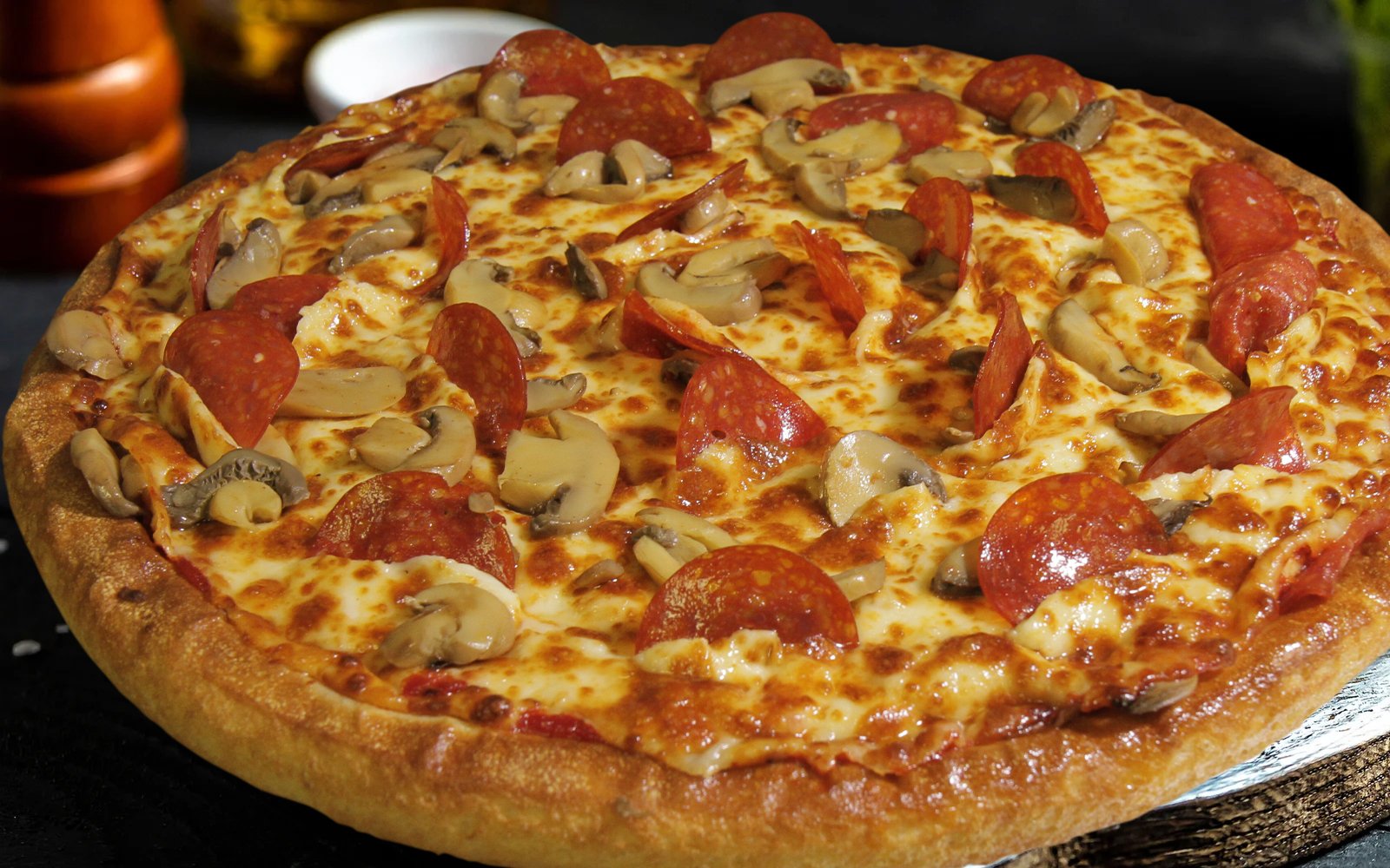 East of Chicagor Pizza